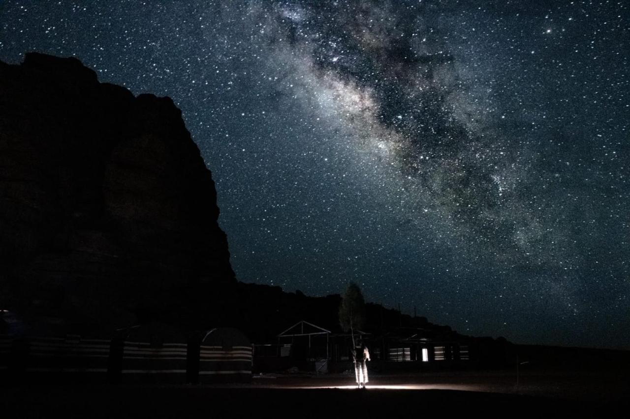 Wadi Rum Desert Heart Camp מראה חיצוני תמונה